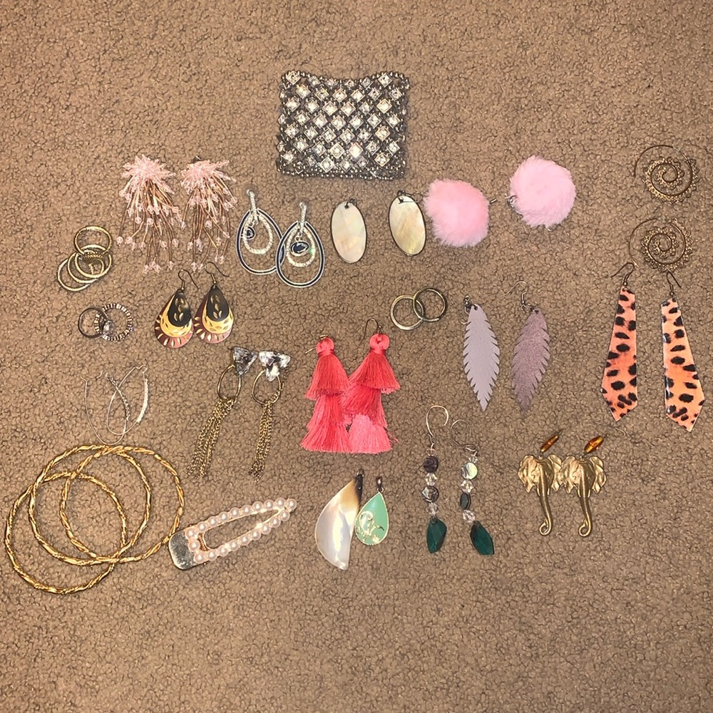 Lot of earrings,rings and bracelets